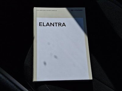 2025 Hyundai ELANTRA SEL Convenience IVT