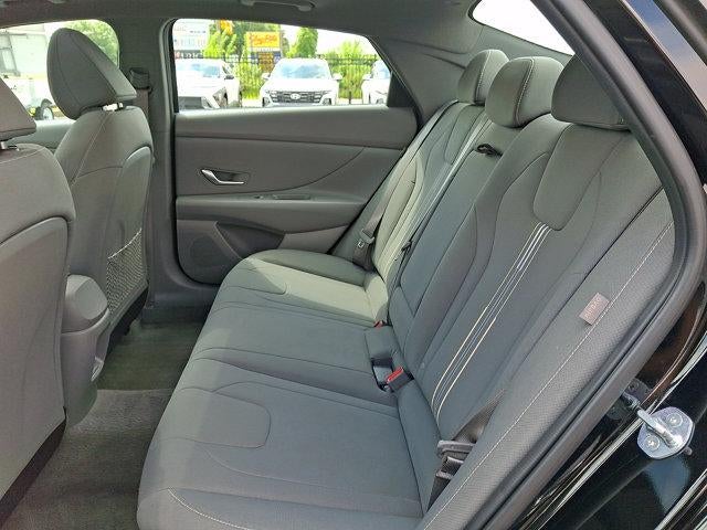 2025 Hyundai ELANTRA SEL Convenience IVT