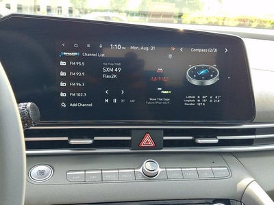 2025 Hyundai ELANTRA SEL Convenience IVT