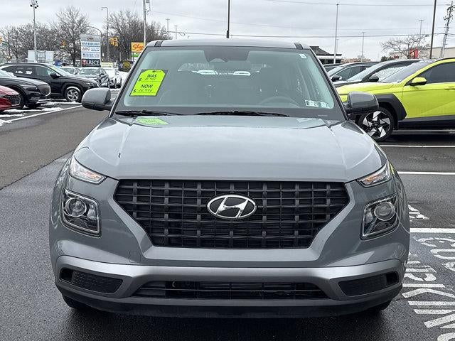 2023 Hyundai VENUE SE IVT