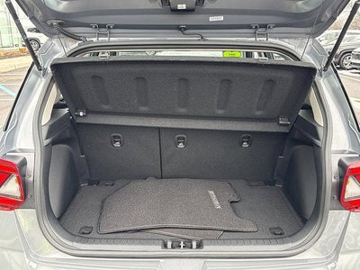 2023 Hyundai VENUE SE IVT