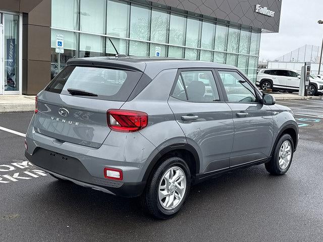 2023 Hyundai VENUE SE IVT