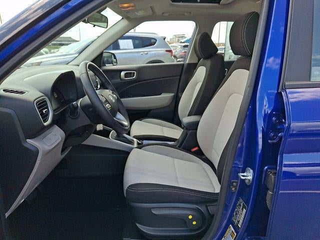 2023 Hyundai VENUE SEL IVT