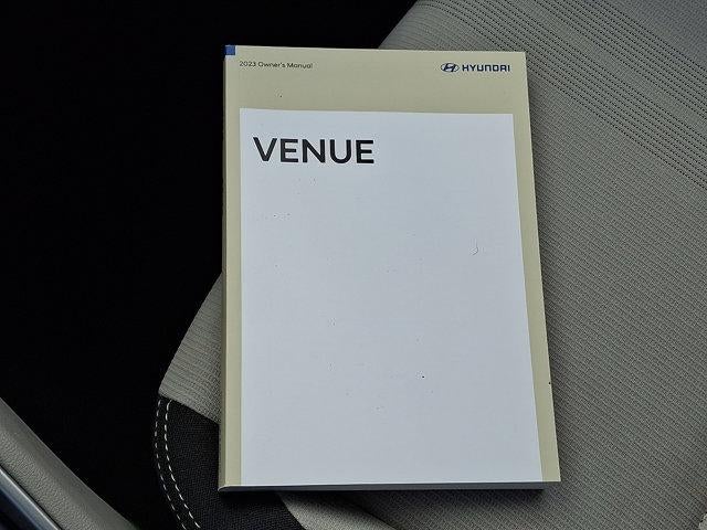 2023 Hyundai VENUE SEL IVT
