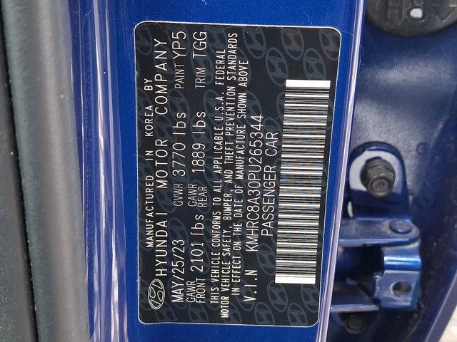 2023 Hyundai VENUE SEL IVT