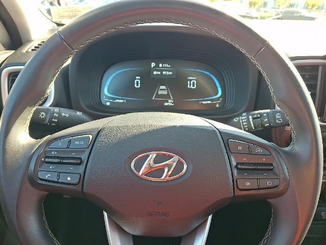 2025 Hyundai VENUE SEL IVT