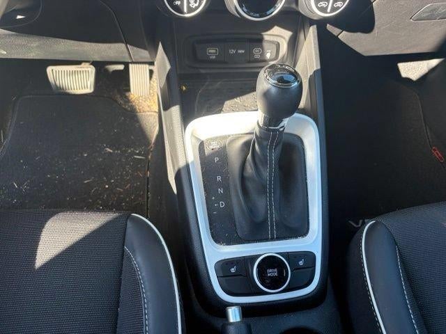 2024 Hyundai VENUE Limited IVT