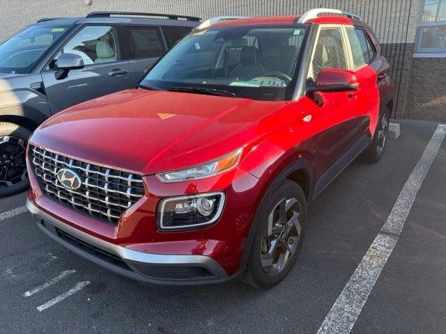 2024 Hyundai VENUE Limited IVT