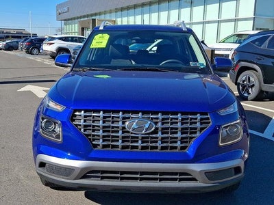 2024 Hyundai VENUE SEL IVT