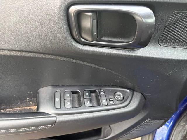 2023 Hyundai VENUE Limited IVT