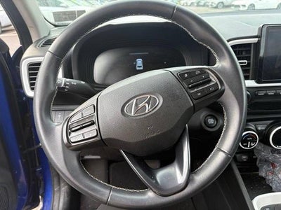 2023 Hyundai VENUE Limited IVT