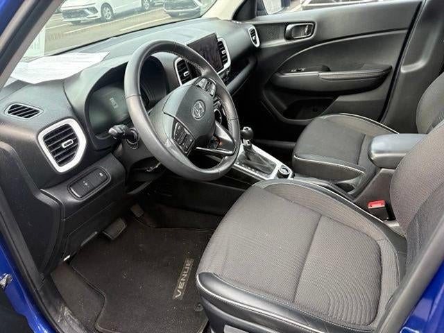 2023 Hyundai VENUE Limited IVT