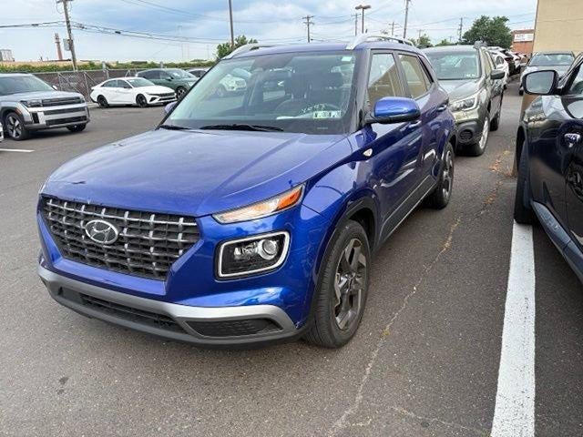 2023 Hyundai VENUE Limited IVT