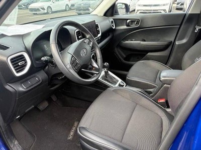 2023 Hyundai VENUE Limited IVT