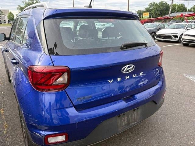 2023 Hyundai VENUE Limited IVT