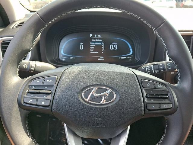 2024 Hyundai VENUE SEL IVT