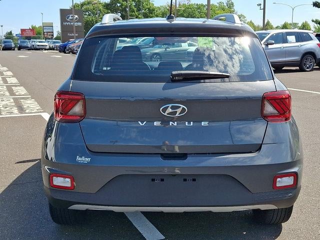 2024 Hyundai VENUE SEL IVT