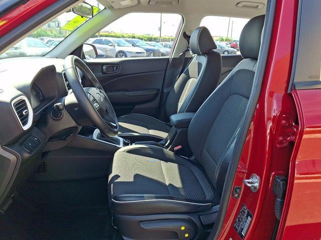2023 Hyundai VENUE Limited IVT
