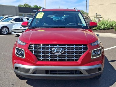 2023 Hyundai VENUE Limited IVT