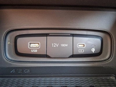 2023 Hyundai VENUE Limited IVT