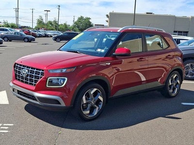 2023 Hyundai VENUE Limited IVT