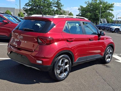 2023 Hyundai VENUE Limited IVT