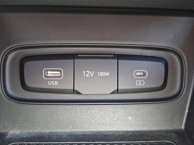 2023 Hyundai VENUE SEL IVT