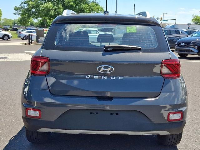2023 Hyundai VENUE SEL IVT