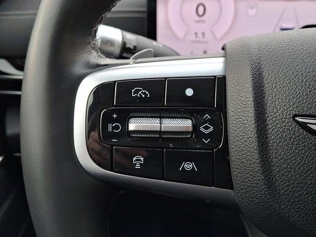 2025 Genesis GV80 2.5T Standard AWD