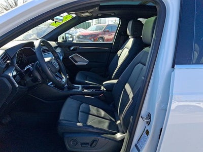 2025 Audi Q3 S line Premium 45 TFSI quattro